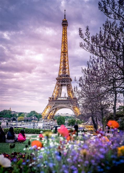 Pretty Paris (@prettyparis77) .